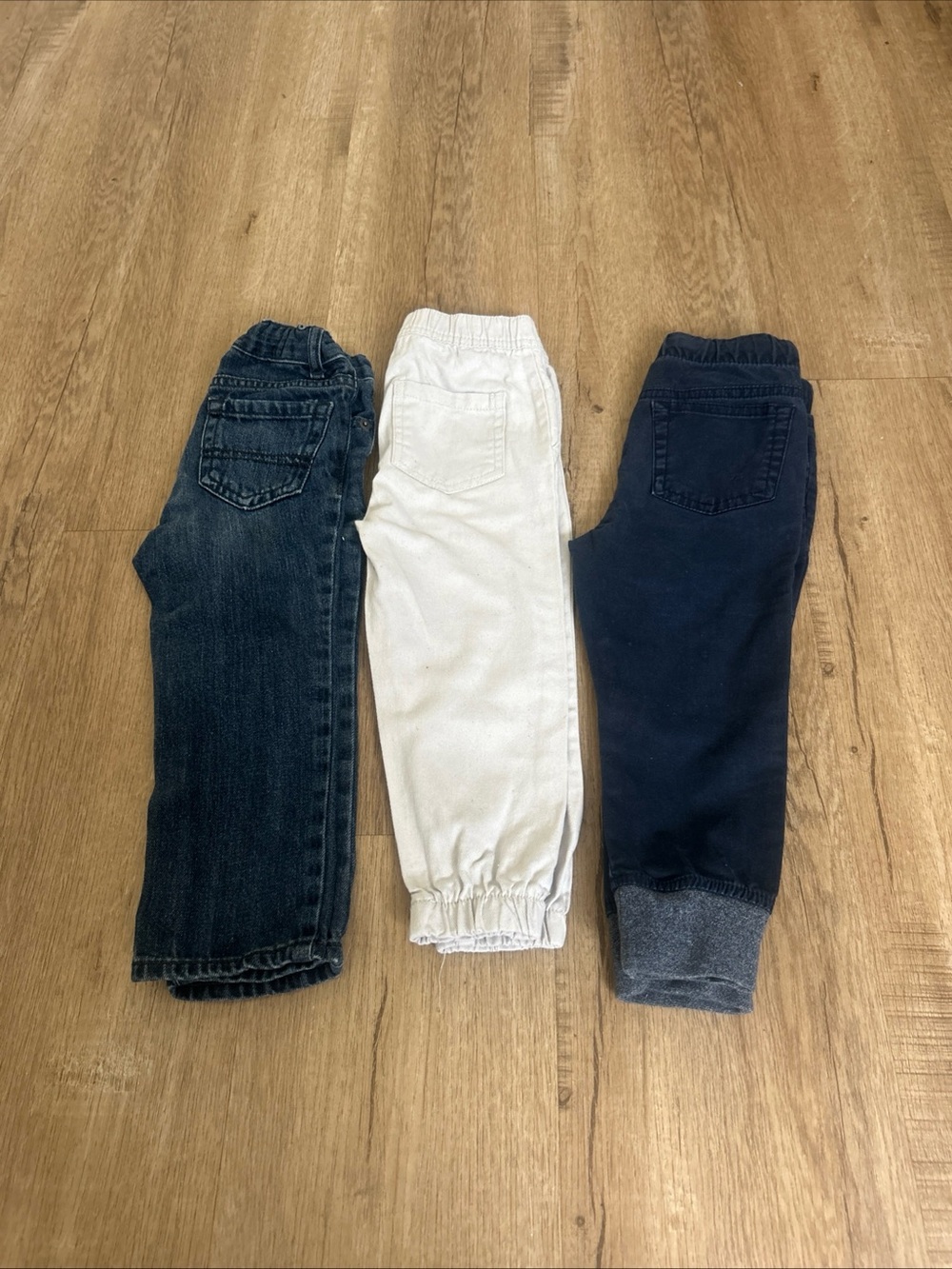Kids Elastic-Waist Jogger Pants – White, Navy & Dark Denim